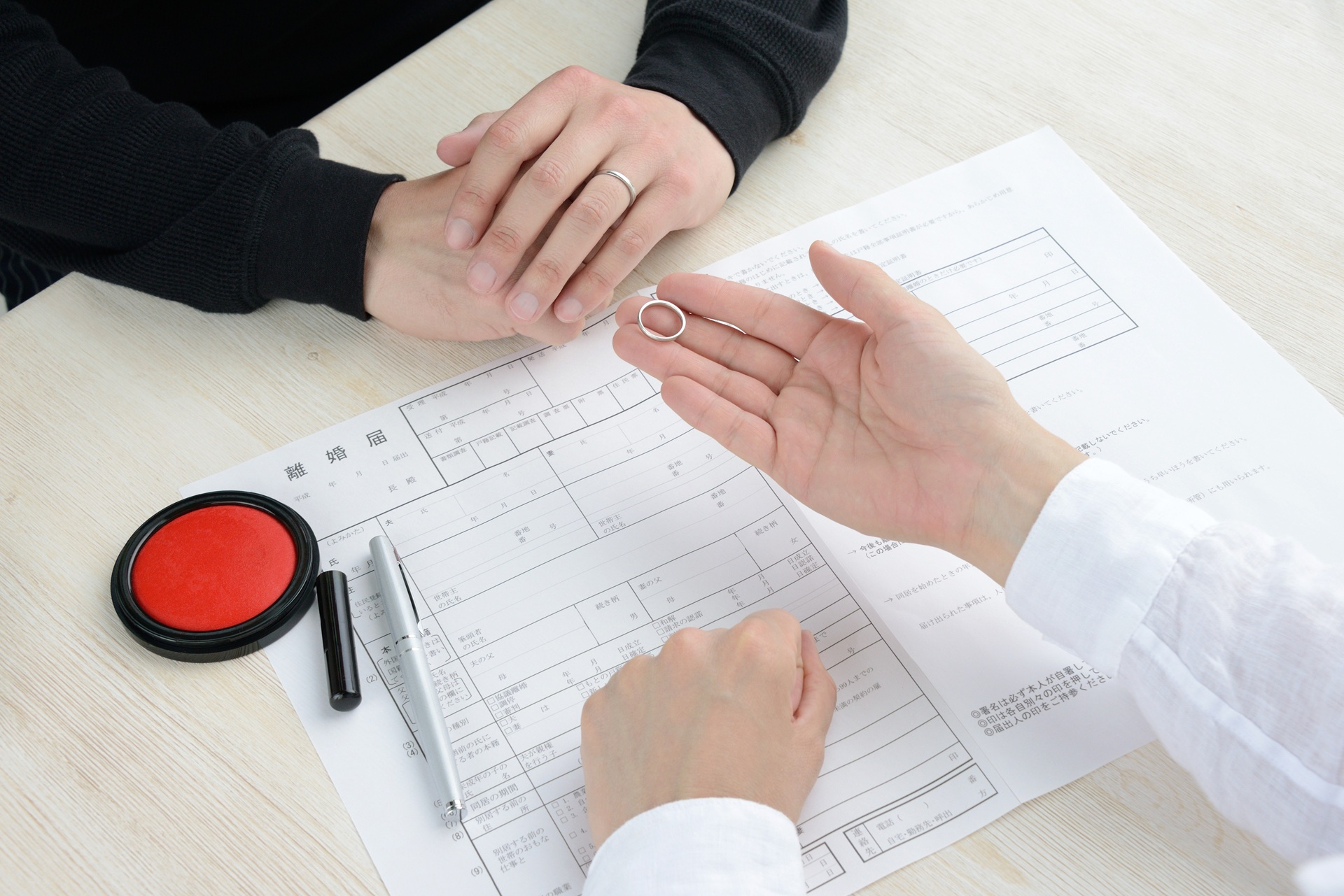 浮気を隠して協議離婚【つくば・土浦の探偵】